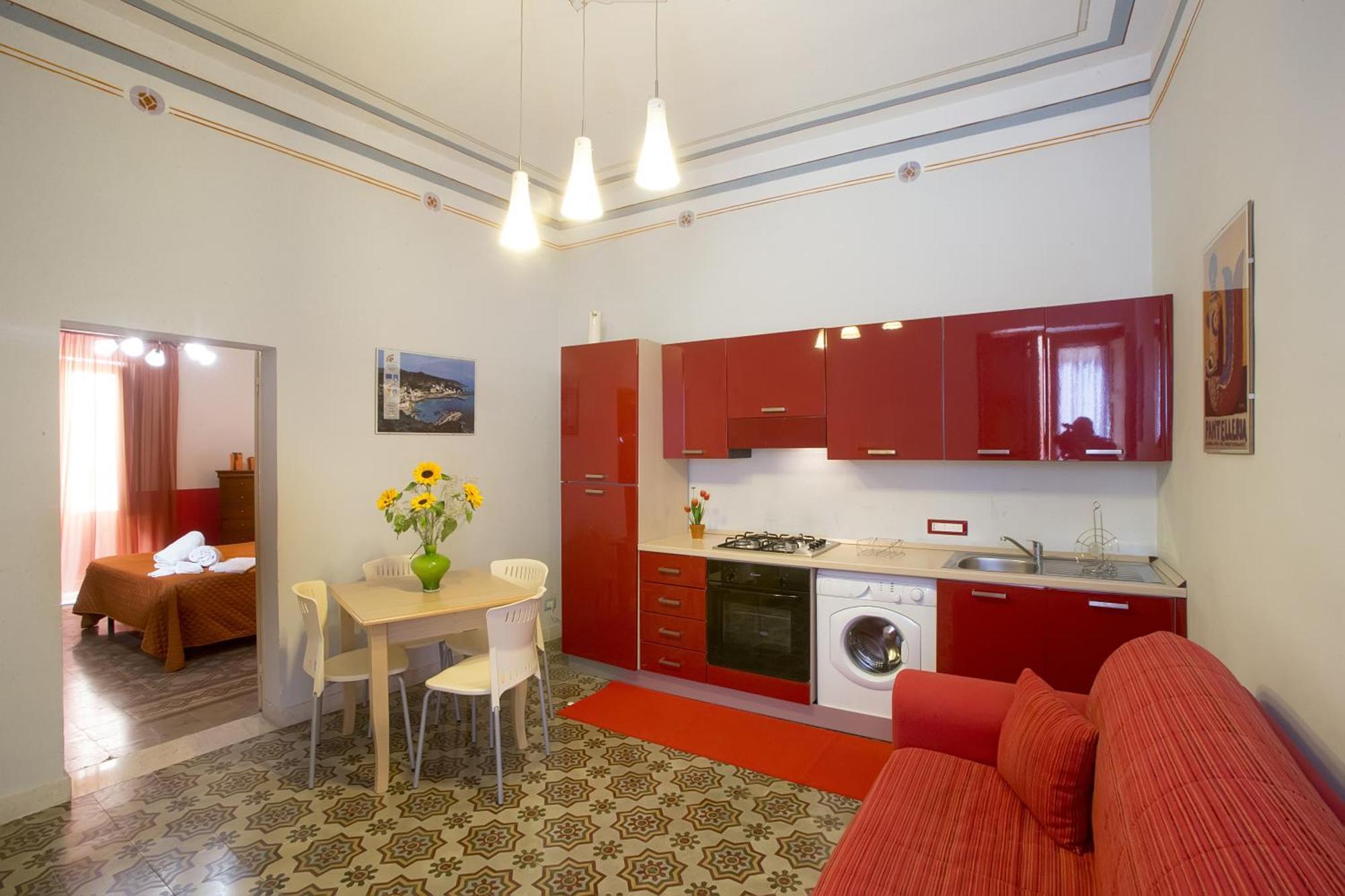 Apartamento Il Cortile Fiorito Trapani Habitación foto