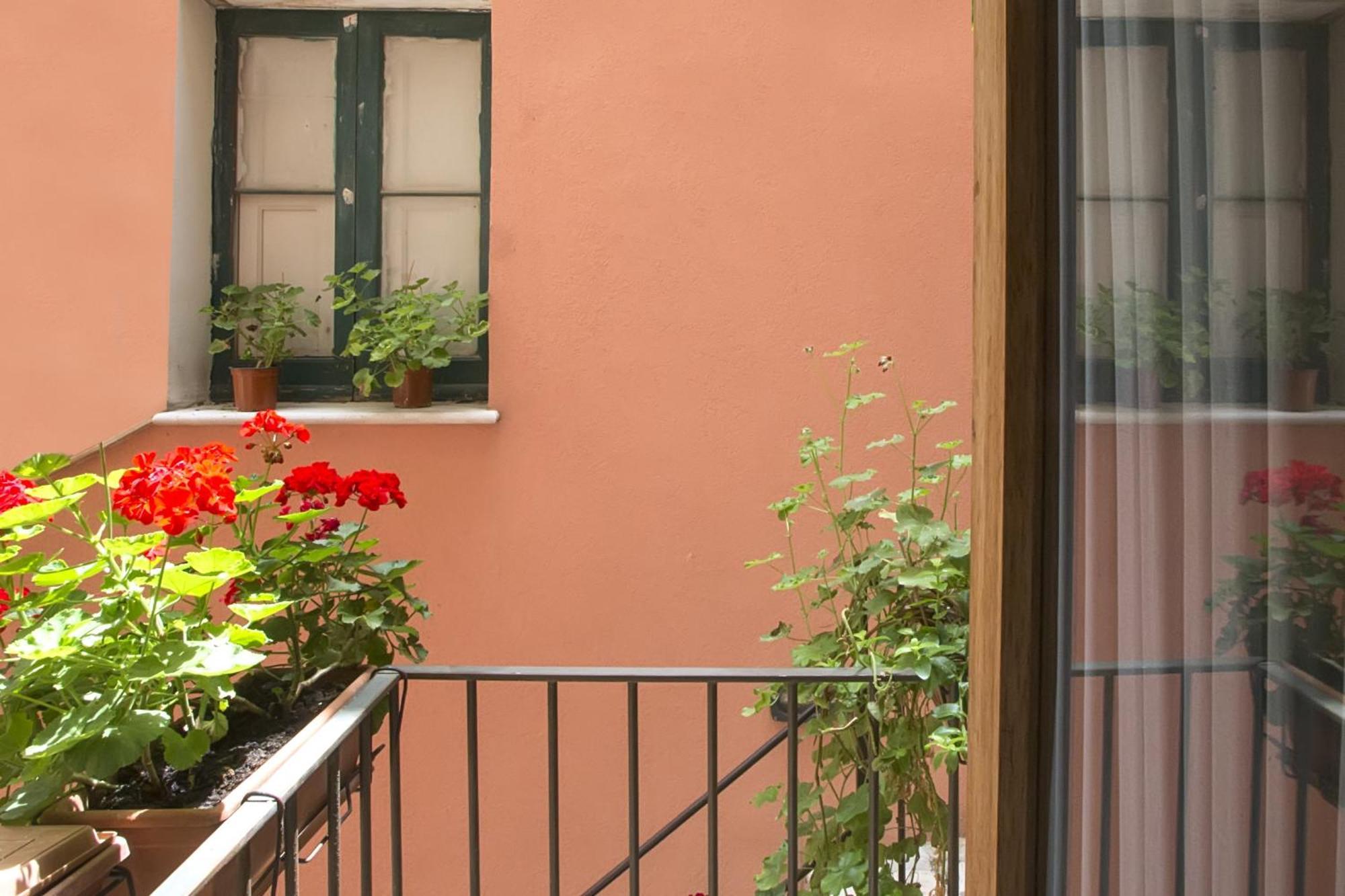 Apartamento Il Cortile Fiorito Trapani Habitación foto