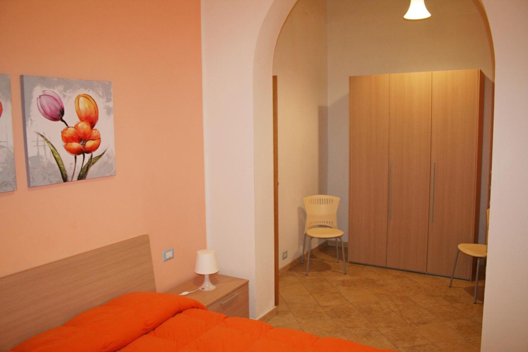 Apartamento Il Cortile Fiorito Trapani Habitación foto