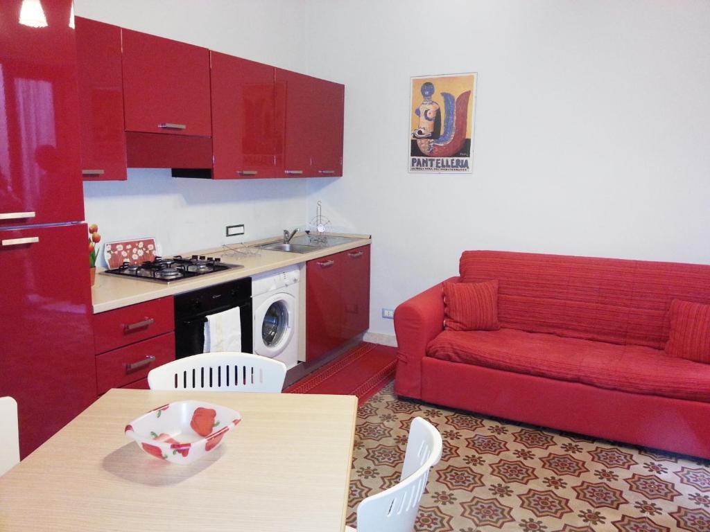 Apartamento Il Cortile Fiorito Trapani Exterior foto