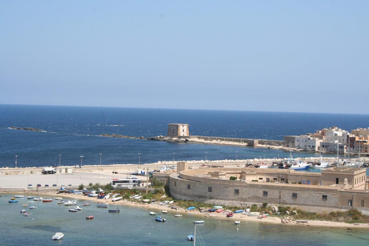 Apartamento Il Cortile Fiorito Trapani Exterior foto